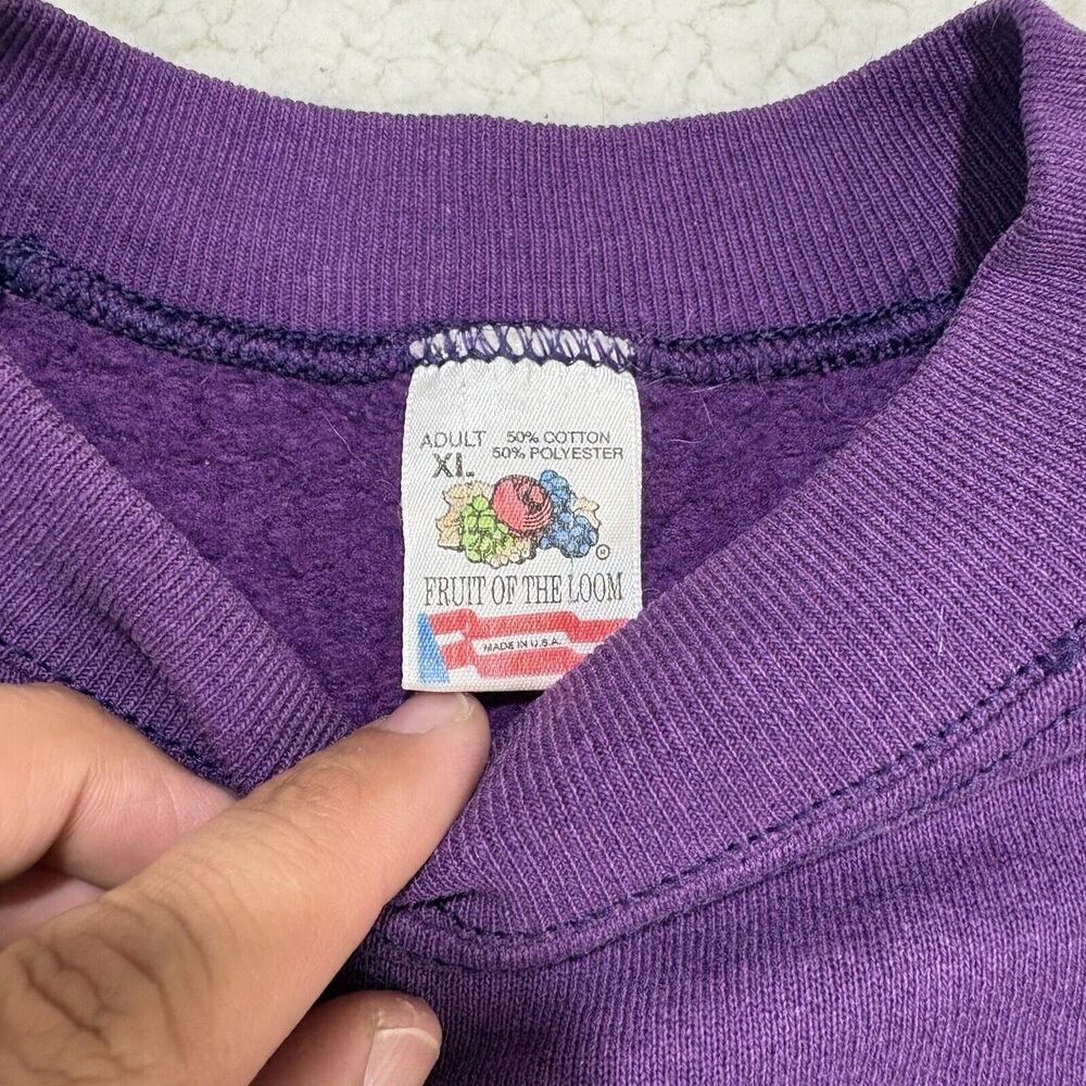 Vintage Bugs Bunny Looney Tunes Sweatshirt Purple Womens XL Embroidered Warner‎ - Picture 5 of 9